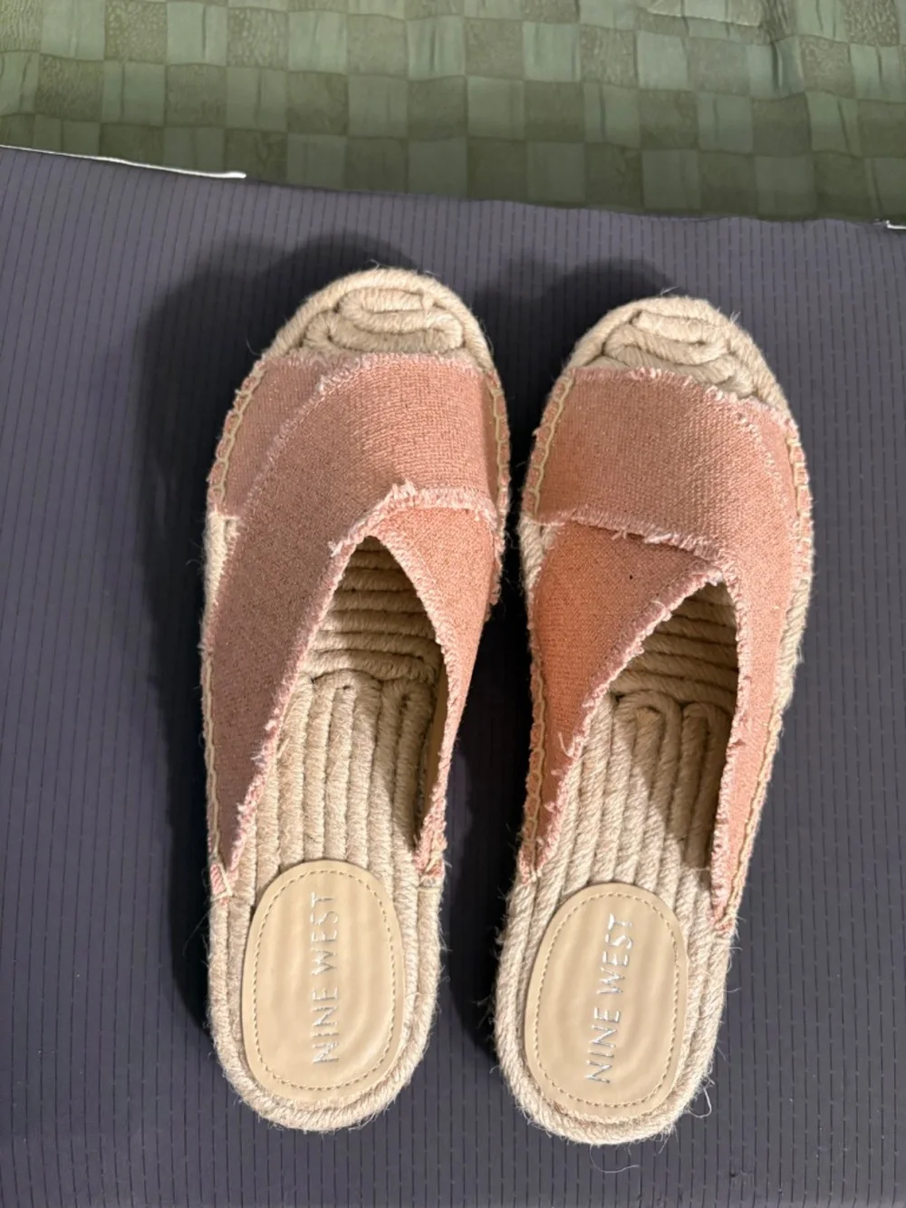 Nine West slides Sandals